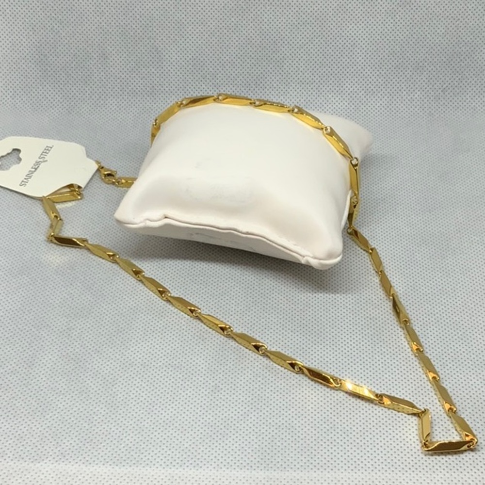 Stylish Gold Plated Necklace